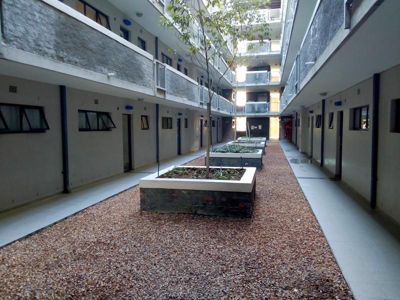 To Let 2 Bedroom Property for Rent in Brooklyn Western Cape